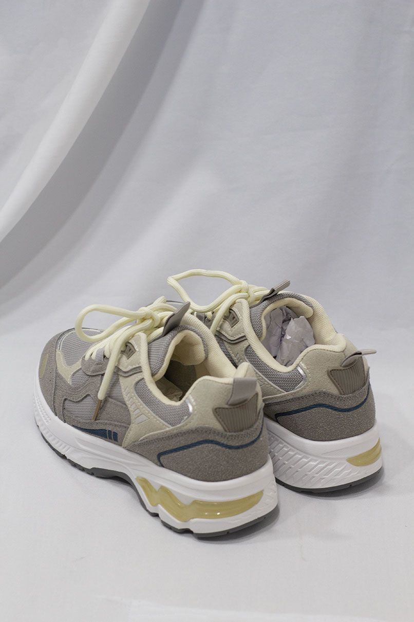ZAPATILLAS DEPORTIVAS DETALLE - Imagen 3