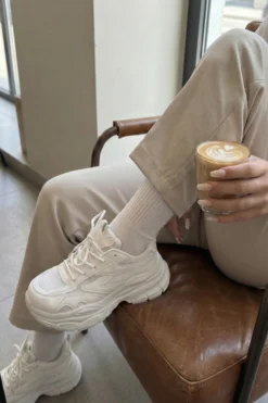 ZAPATILLAS DEPORTIVAS PLUS