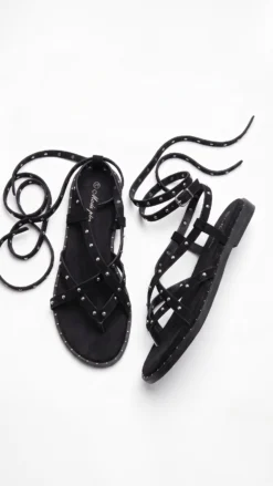 Alternative view of SANDALIAS ROMANAS TACHUELAS BLACK