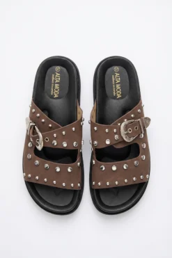 SANDALIAS TACHUELAS BROWN