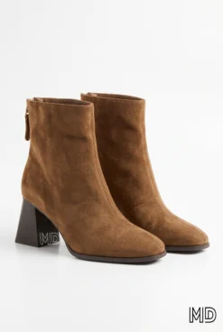 Alternative view of BOTINES DE ANTE CAMEL