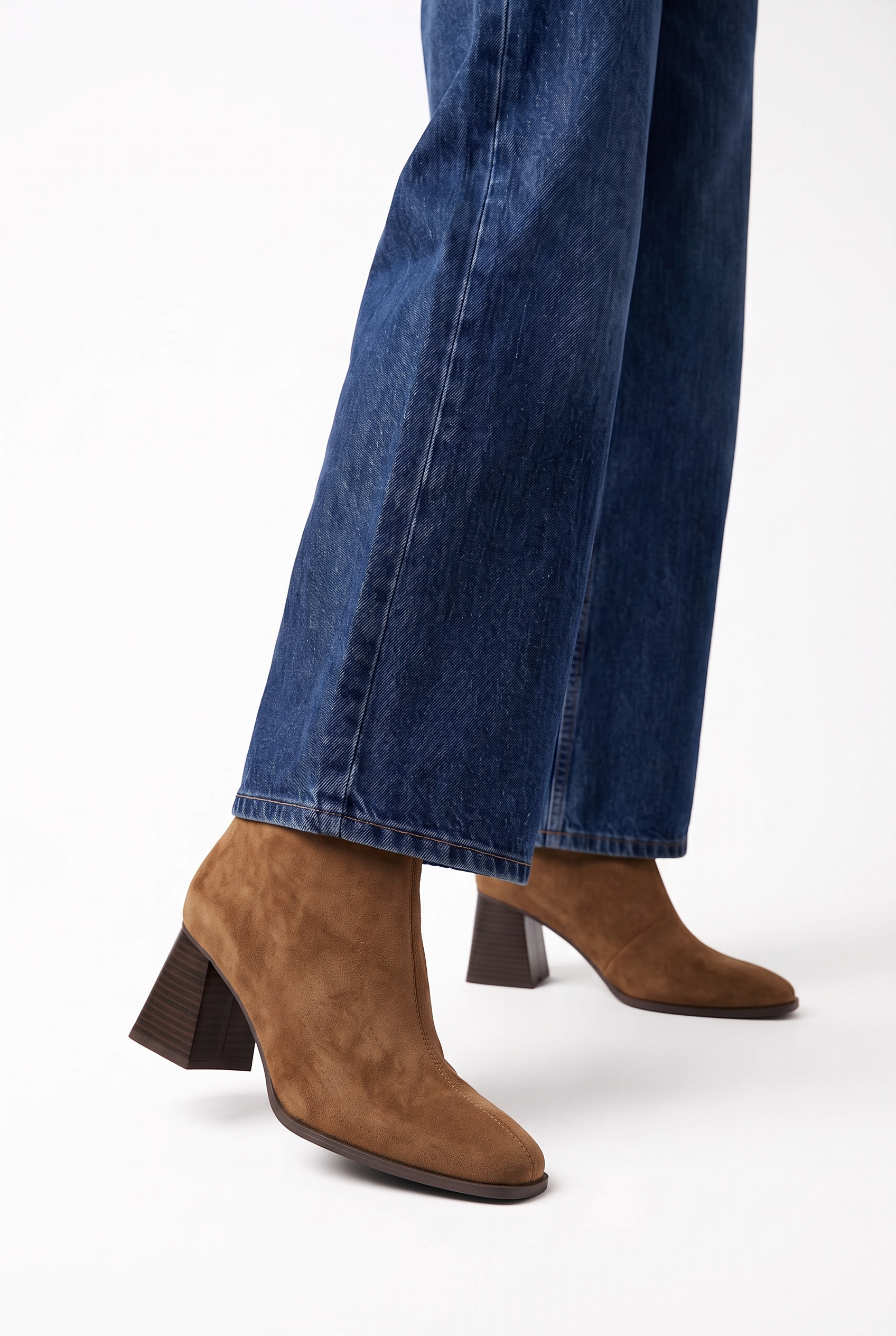 BOTINES DE ANTE CAMEL - Imagen 3